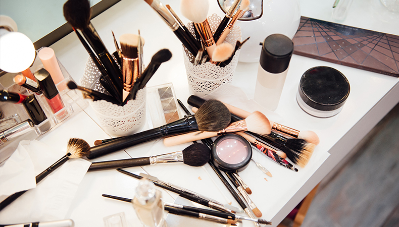 Must have make-up tools for the bride