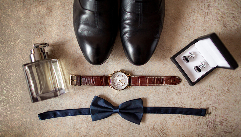 Wedding Day Accessories for the Groom