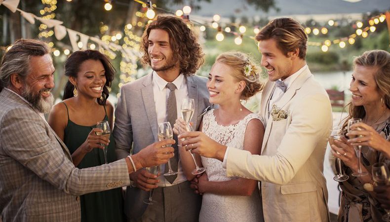 Wedding tips for guests