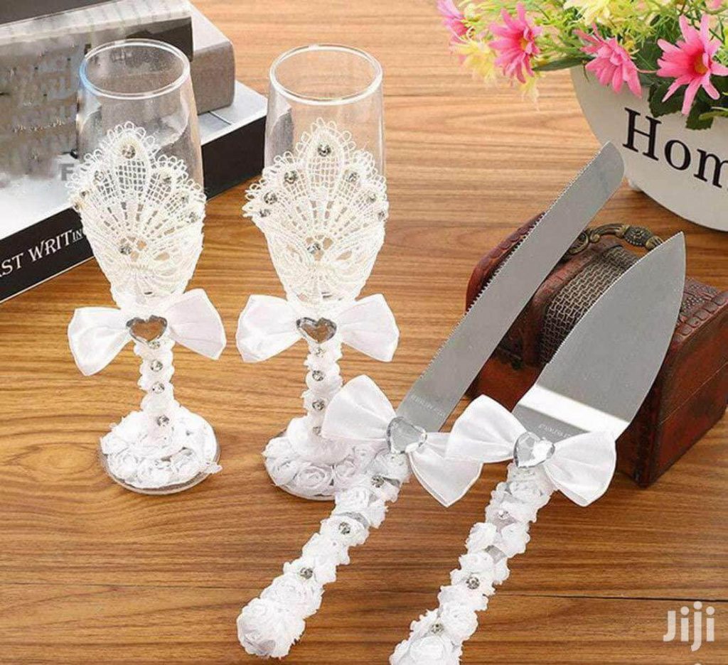 Toasting Flutes and Cake Server Set