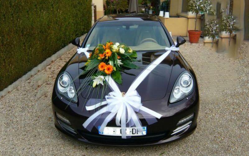 Bows Decor ideas for wedding car