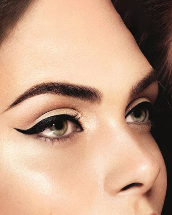 Sultry Look with Winged Liner