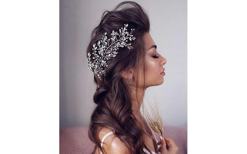 Statement Hair Accessory Hairstyles