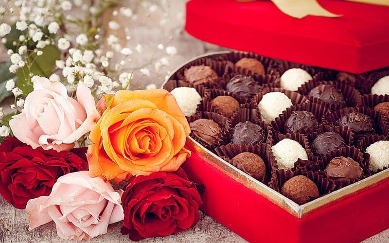 Chocolates and Flowers Anniversary Gift Ideas