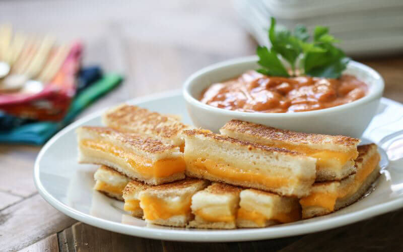 Grilled Cheese Bites Wedding Snack