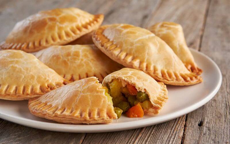 Hand Pies Midnight Wedding Snack Ideas 