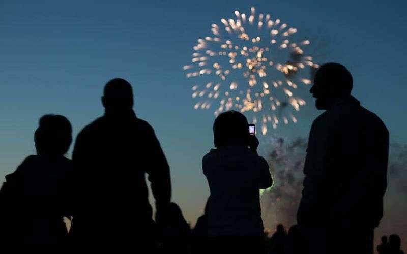 Surprise your Bride with a Fireworks Display