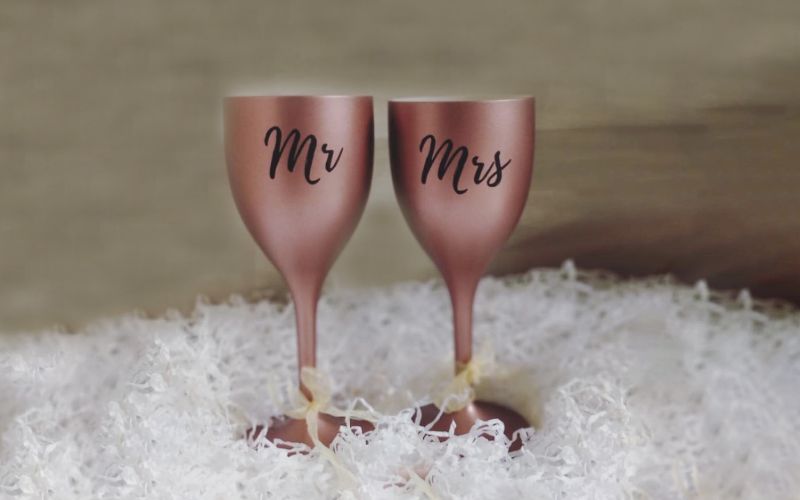 Mr. and Mrs. Eco-Friendly Glass Set Gift Ideas