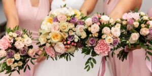 Take care of wedding day flowers