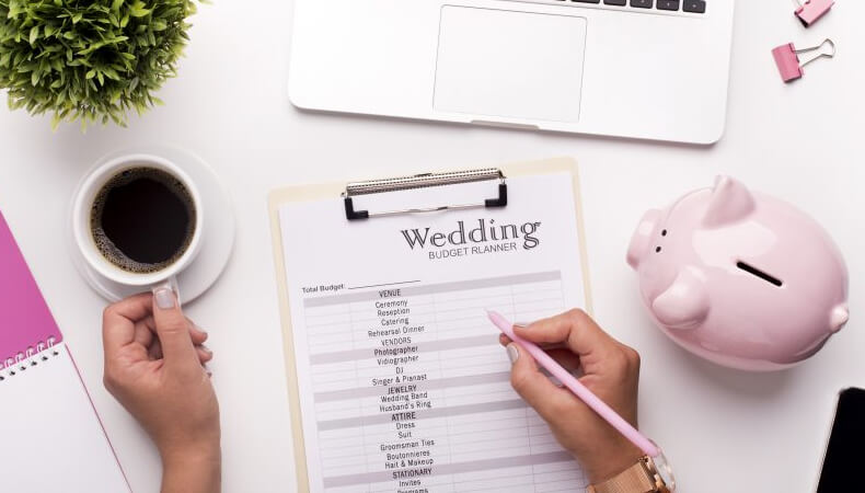 Wedding Planning While in College