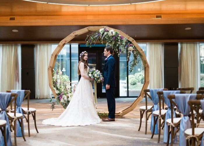 Circular Wedding Backdrop ideas