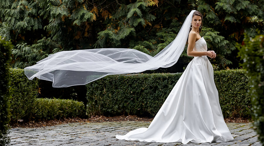 Waltz-Length-Wedding-Veil