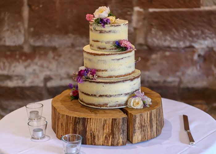 Champagne Cake and Icing