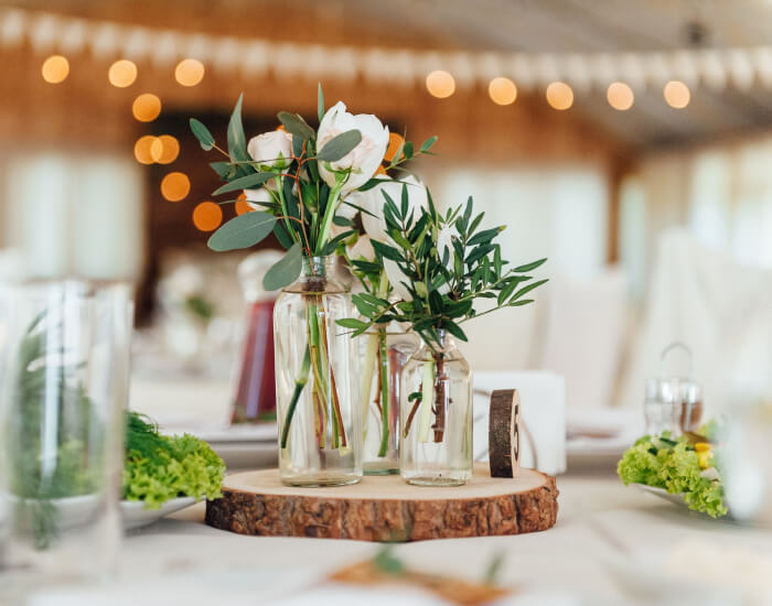 Simple and Natural Wedding Centerpiece