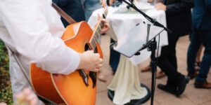 How To Plan A Wedding With Live Music