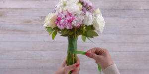 How to make a DIY wedding bouquet