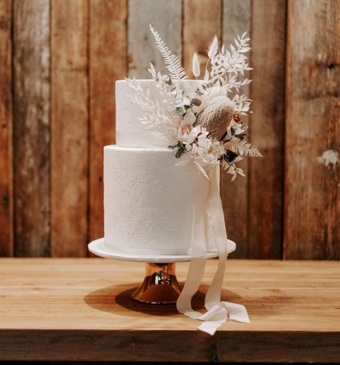 Pretty Boho Wedding Cake