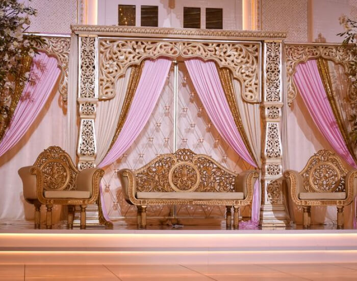 A Romantic Red and White Indian Wedding in Dubai | Arabia Weddings