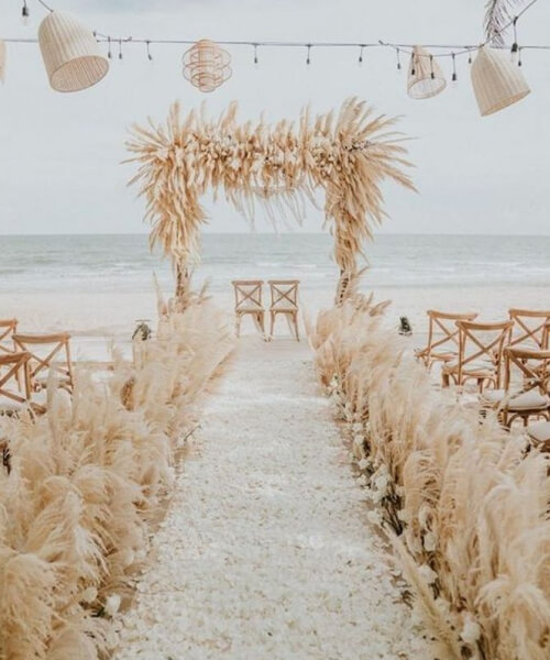 Beach wedding aisle decor