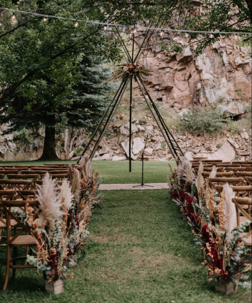 Garden wedding aisle decor