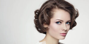 25 Trendy Short hair wedding styles for Bride 2023