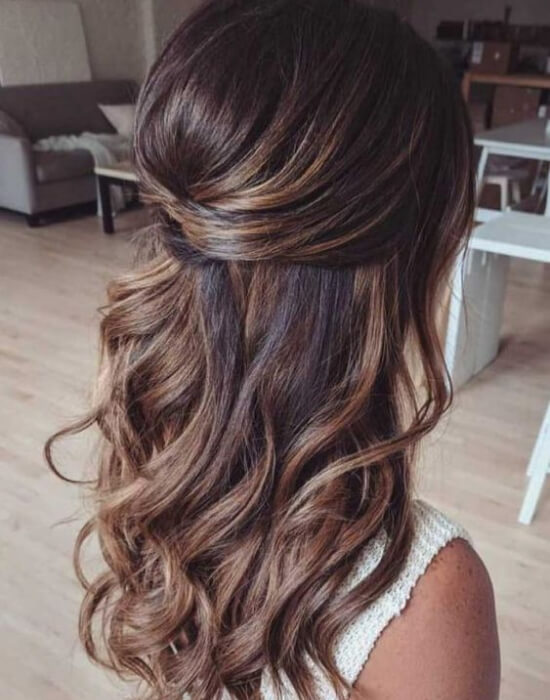 75+ Stunning Prom Hairstyles For Long Hair For 2023