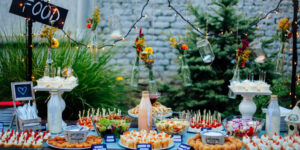 20 Delicious Wedding Cocktail Hour Food Ideas You'll Love