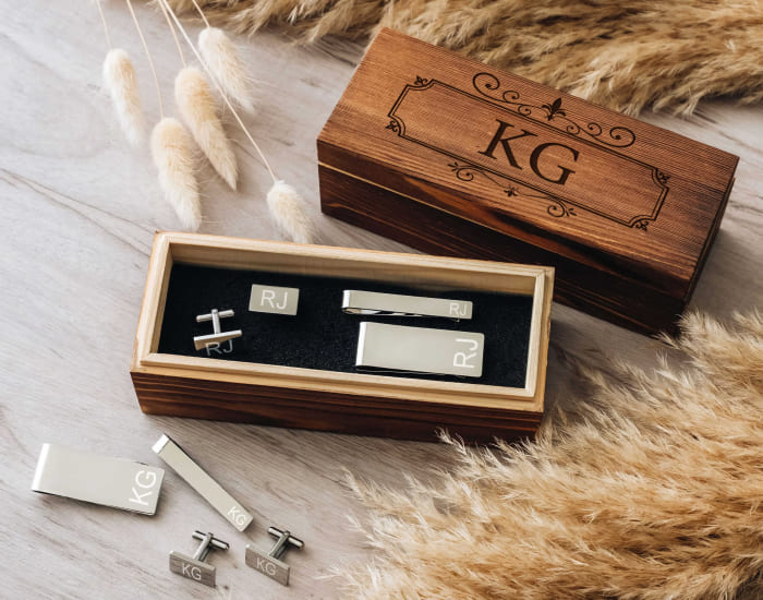 Personalized tie clips