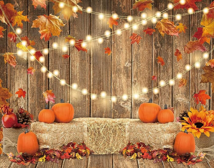 Fall-Themed Photo Booth