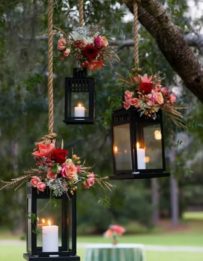 Candlelit Lanterns with Seasonal Foliage