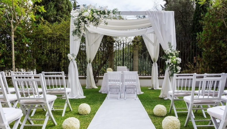 How To Choose the Perfect Wedding Venue