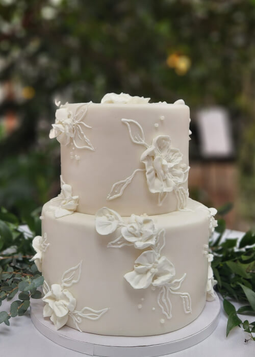 Floral Pearl Wedding Cake With Delicate Piping