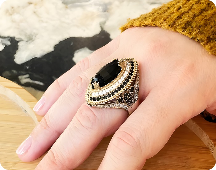Onyx Carving Ring