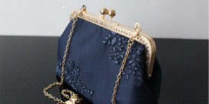 25 Best Navy Coco Style Kiss Lock Bag For Wedding