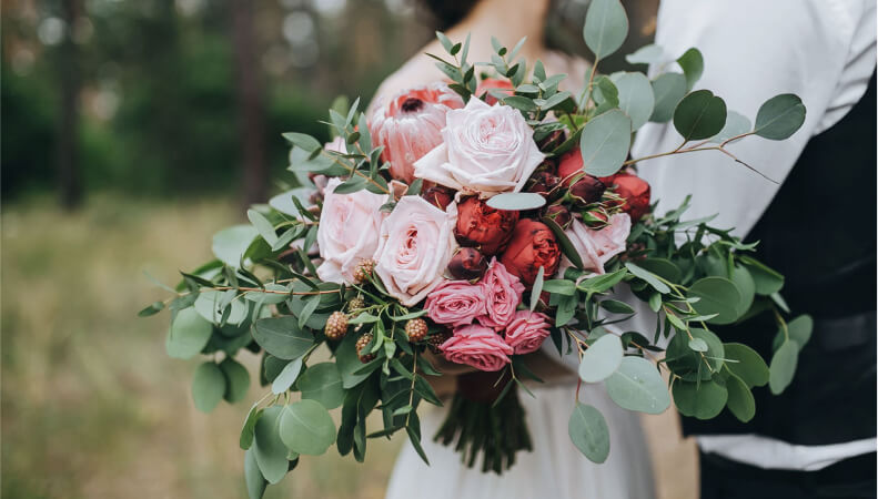 Making Every Petal Count Wedding Budget Tip #16 - Choose In-Season Flowers