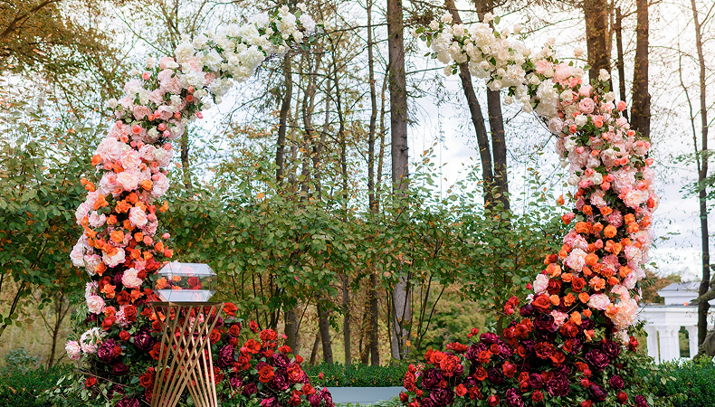 Best Wedding Stage Decoration Ideas in 2025