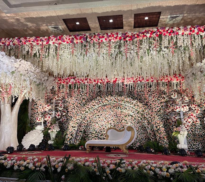 Hangina Garden Decor