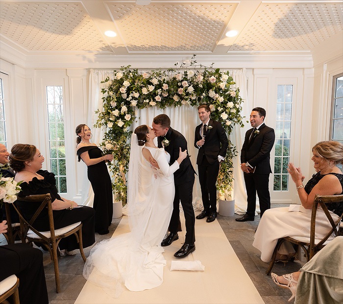 Intimate and Micro Weddings