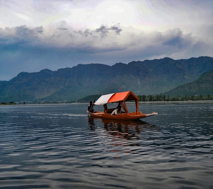 Kashmir - The Heaven on Earth
