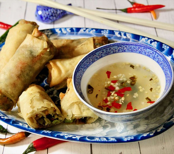 Thai Spring Rolls with Dipping Sauces