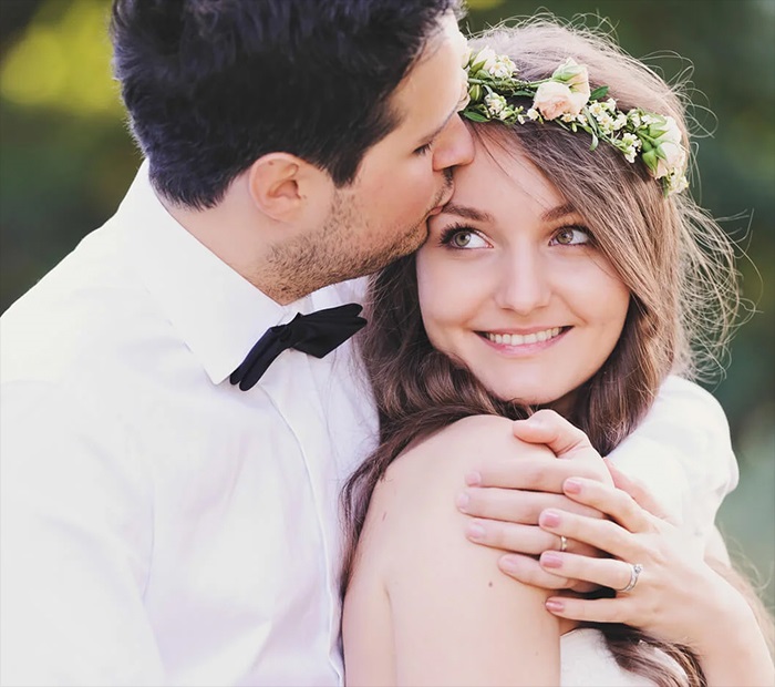 The Just Married Kiss