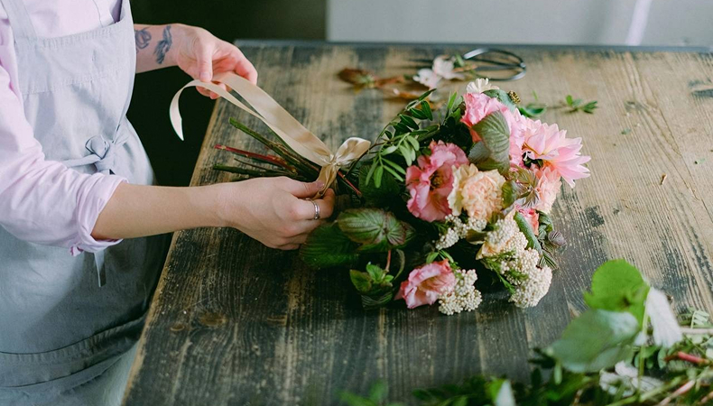 9 Unique Ways to Preserve Your Wedding Flowers and Bouquet