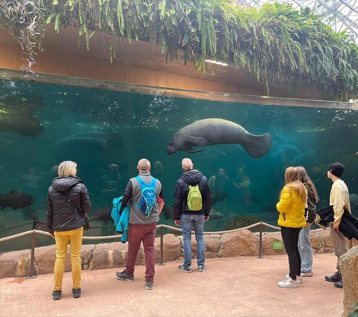 Zoos and Aquariums