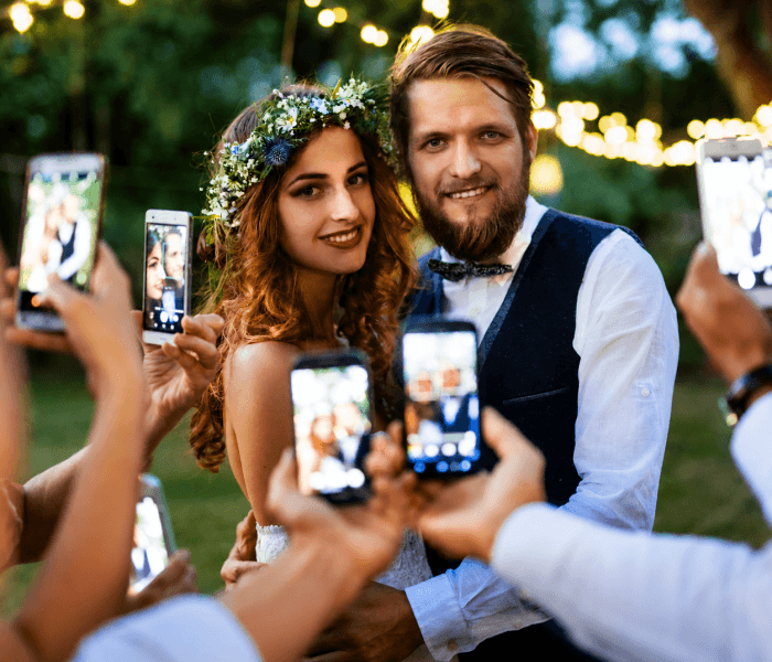 Social-Media-Friendly-Weddings