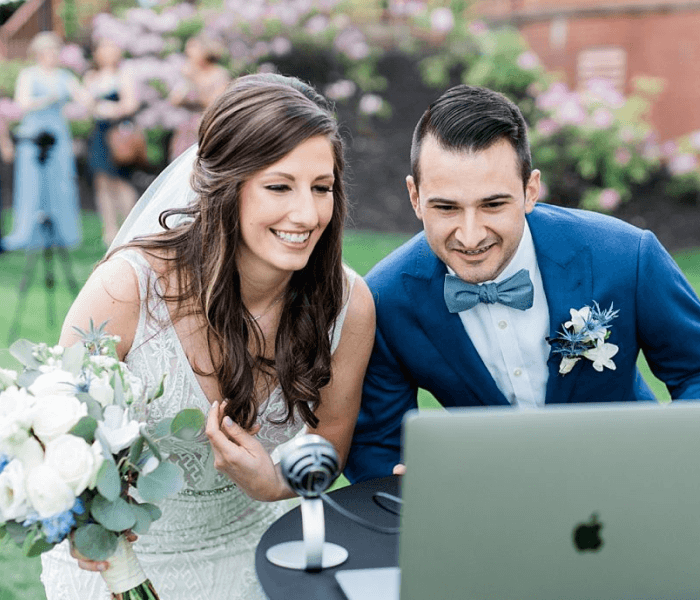 Wedding-Planning-Technology