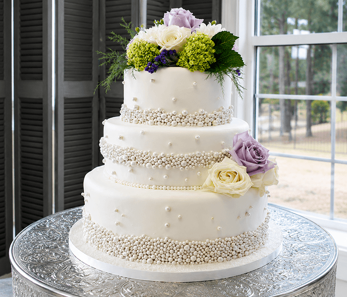 Pearl Wedding Cake with White Orchids - Happy Wedding App Pearl Wedding Cake with White Orchids