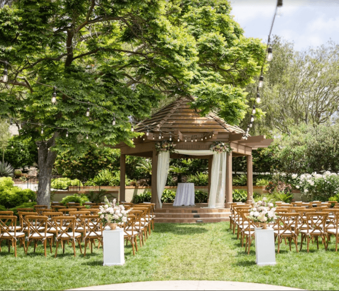The Secret Garden - Happy Wedding App The Secret Garden