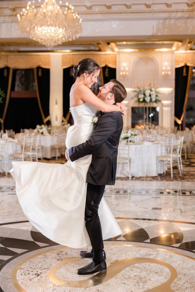 Shadowbrook at Shrewsbury: Elegant Wedding Venue