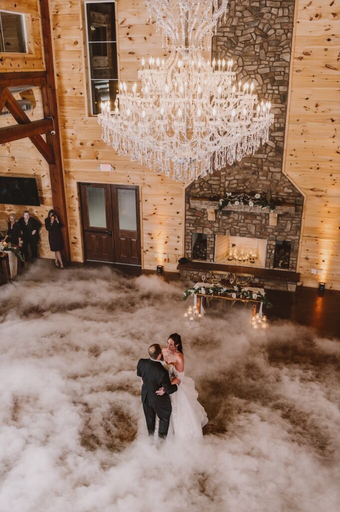 Sugar Grove Estate: Your Dream Wedding Venue