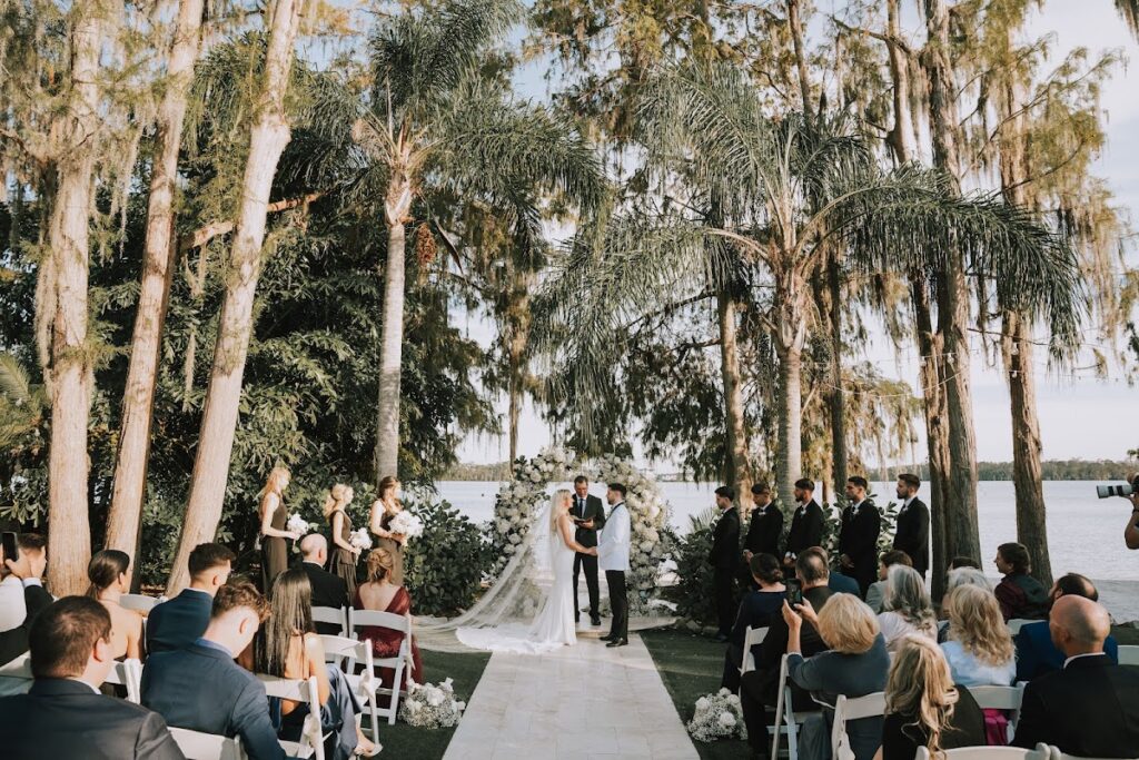 Paradise Cove Orlando: Your Dream Wedding Venue